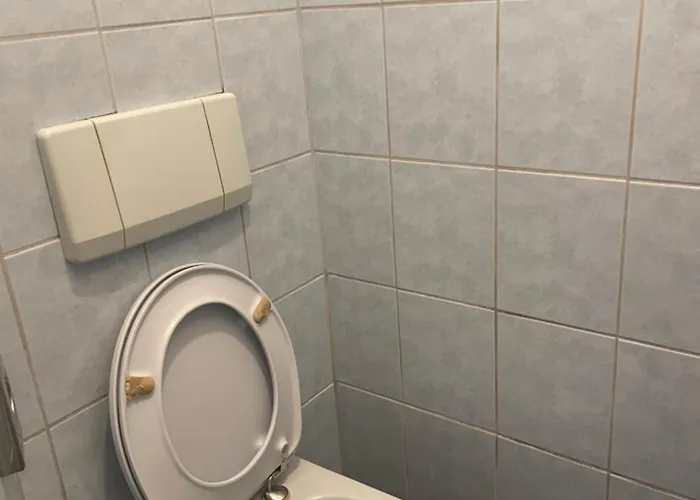 Homestay szállás U6 Schoepfwerk
