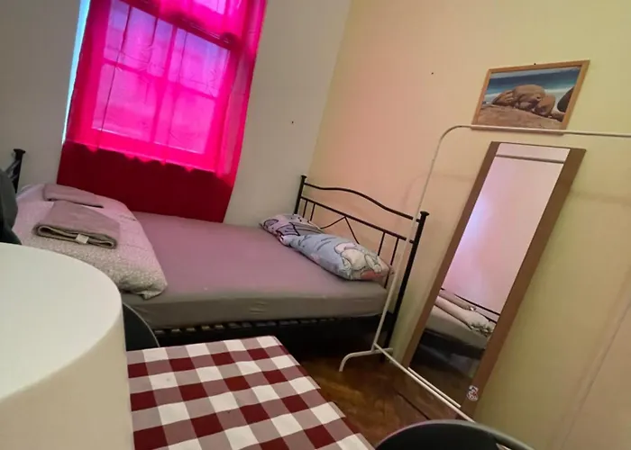 U6 Schoepfwerk Homestay szállás