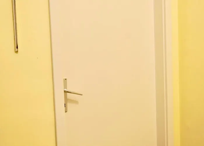 U6 Schoepfwerk * Bécs